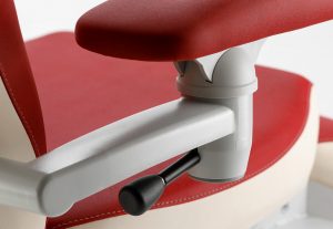 Innovative Armlehne im Detail