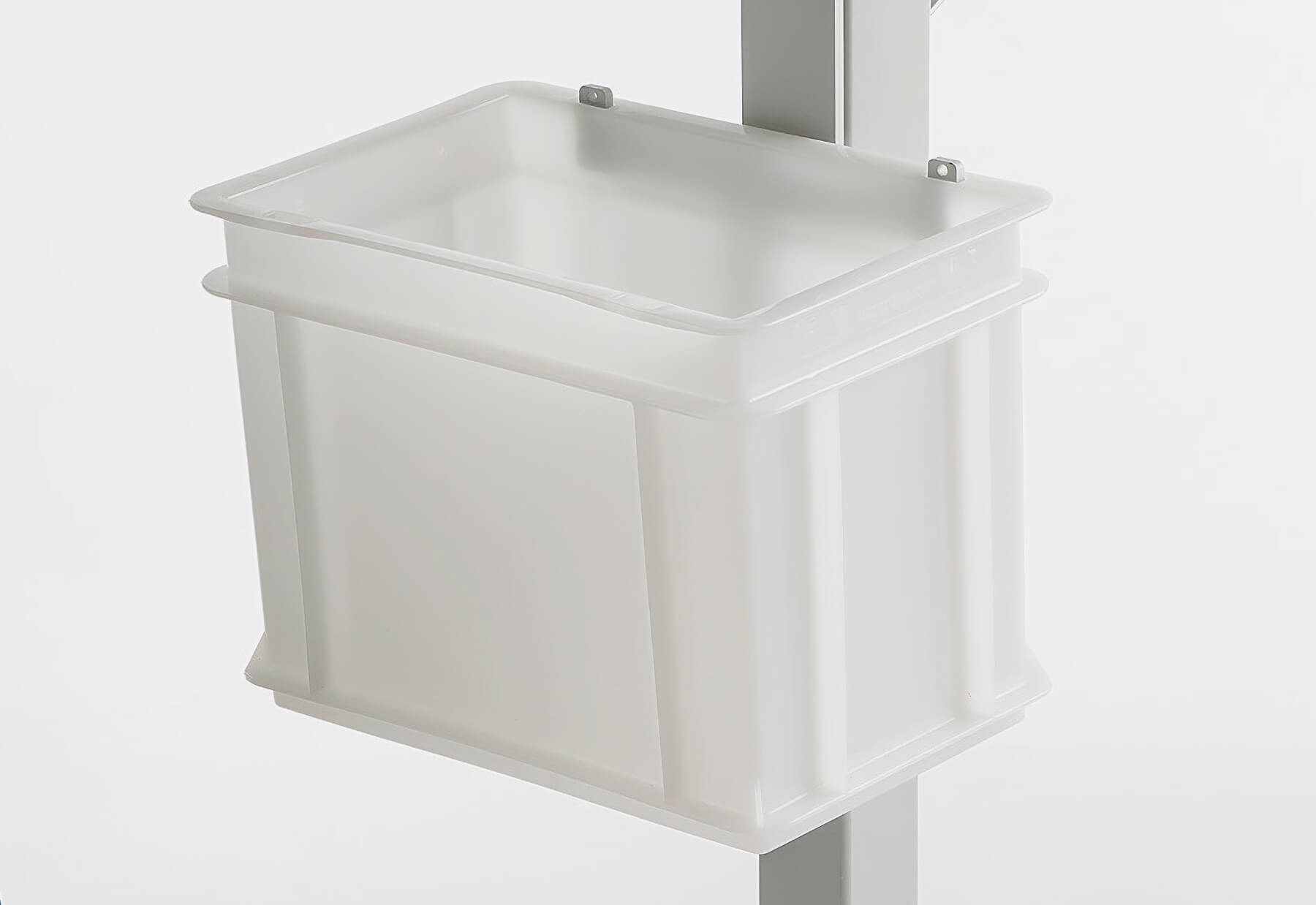 Mehrzweckbehälter für Multifunktionstisch