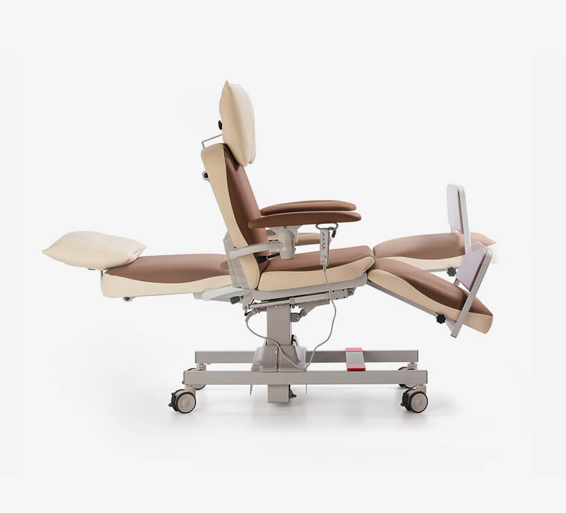Therapiestuhl, der elektrisch verstellbar ist: Universal Line2