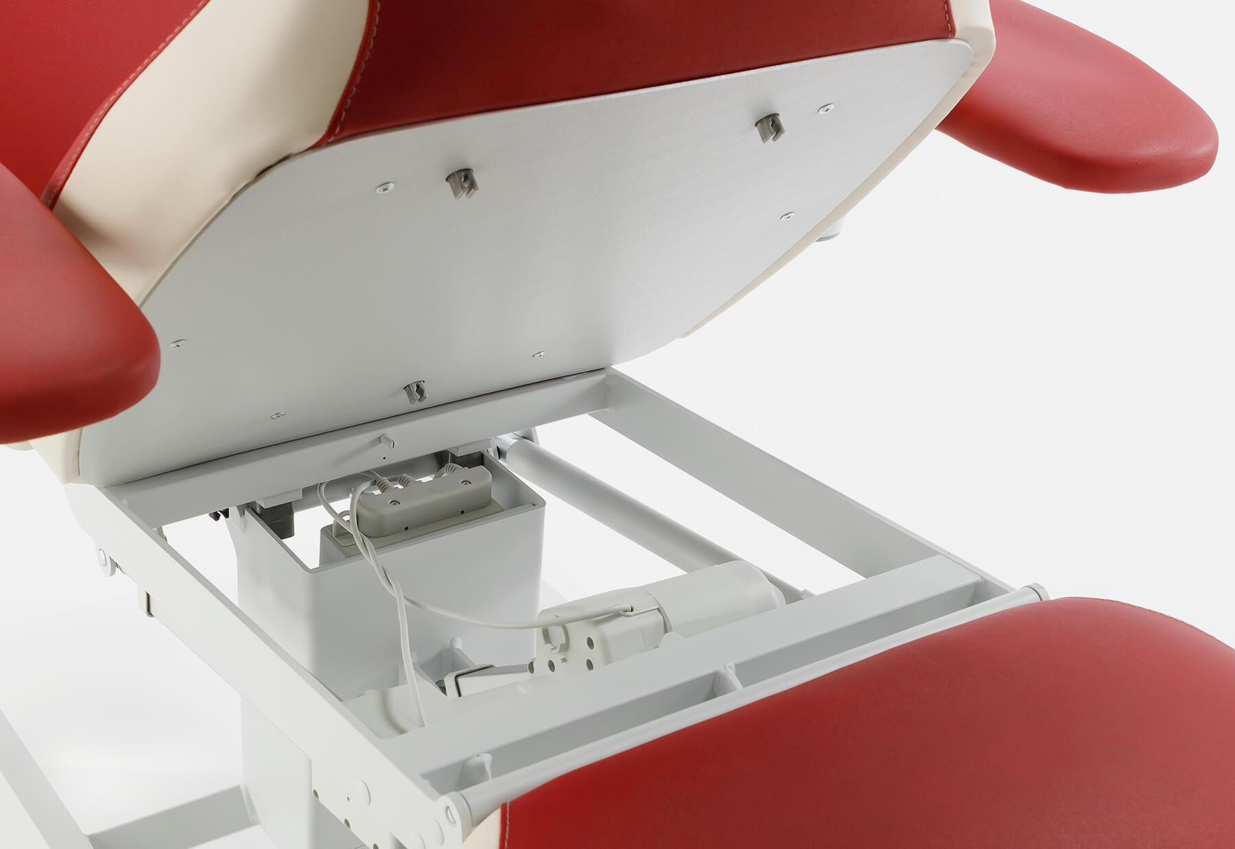 Unkomplizierte Elektronik beim Therapiestuhl Basic Line2