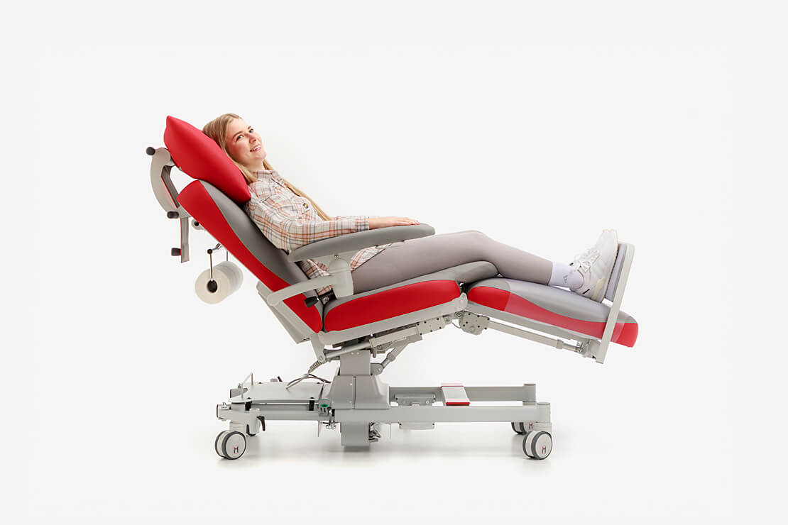 Bequemer Behandlungsstuhl für Krebspatienten